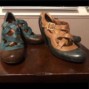 Miz Mooz Pair of Shoes